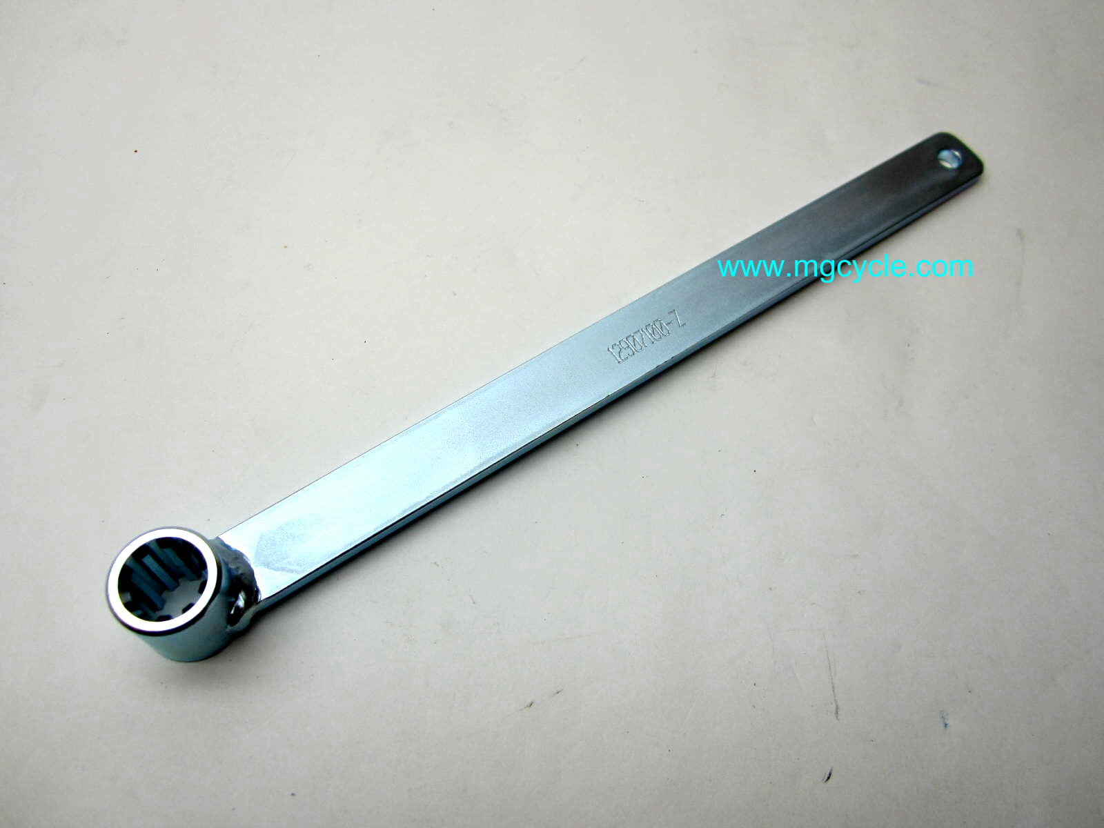 5 speed transmission output shaft holding tool GU12907100 - Click Image to Close