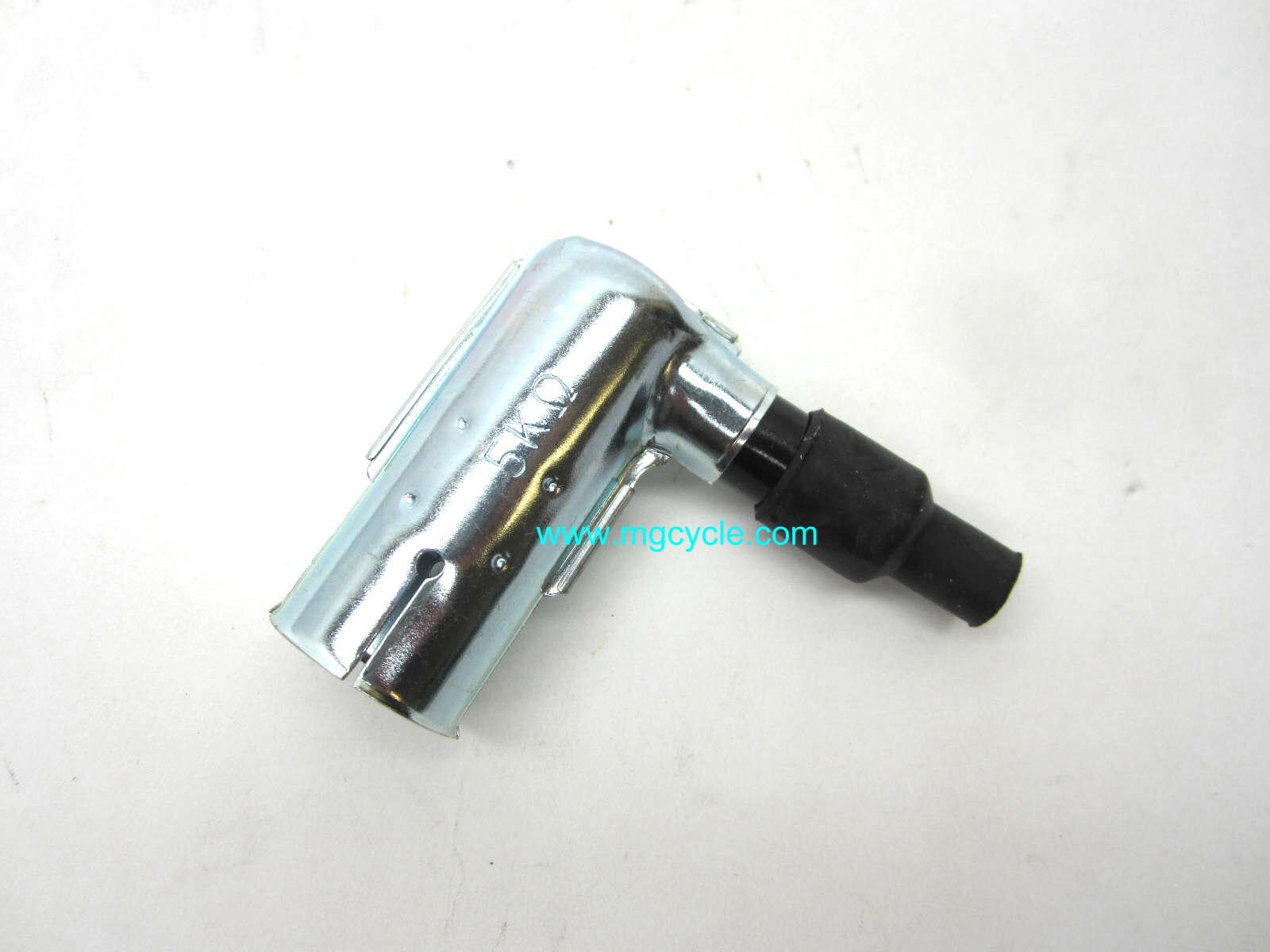 Bosch type metal shielded spark plug cap, 5k ohm - Click Image to Close