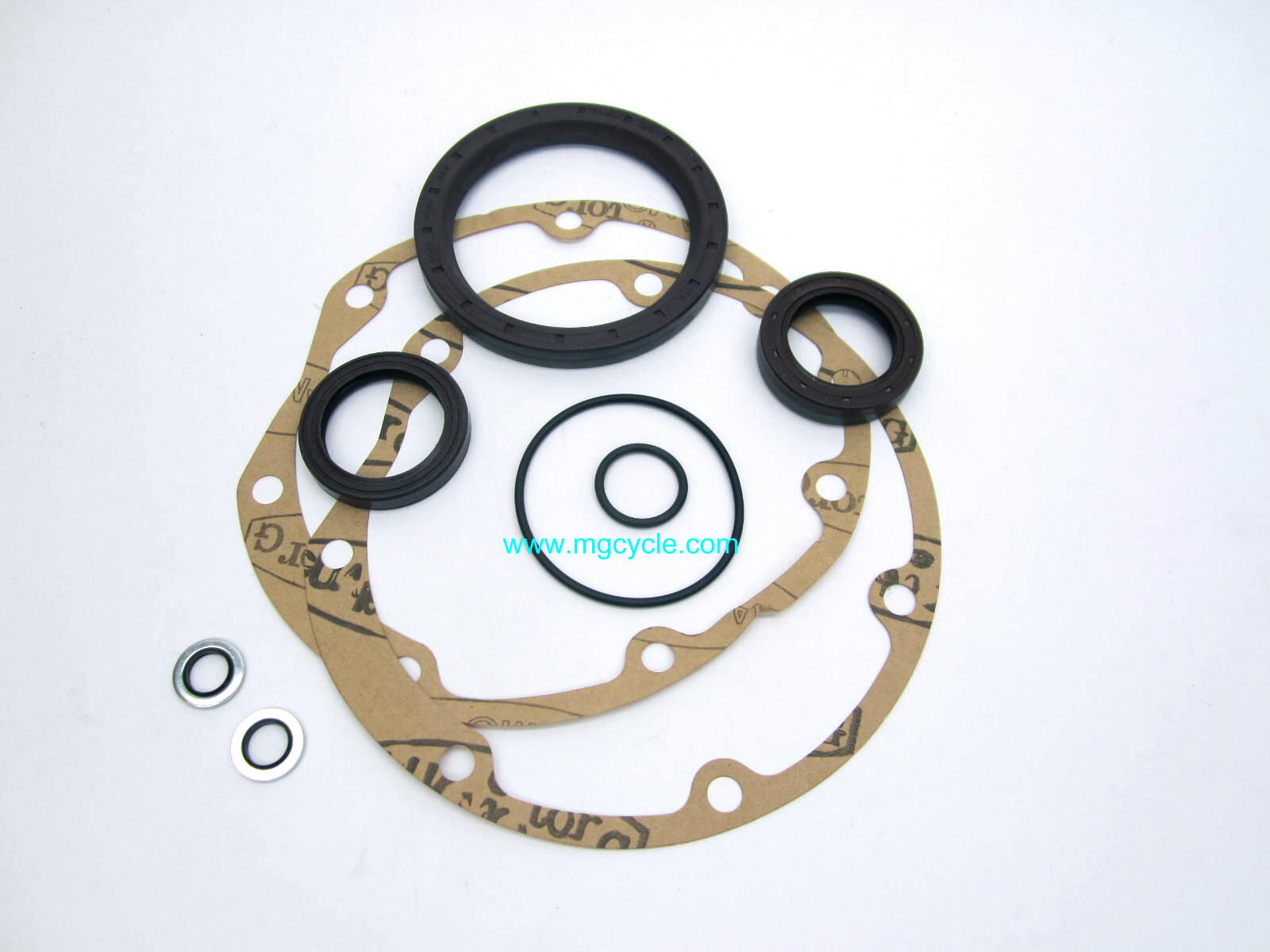 Final drive sealing kit for small twins V7 series 750cc