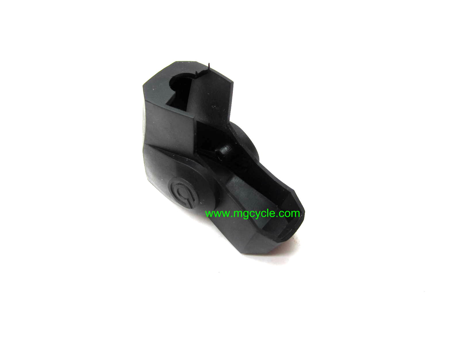 Rubber boot for brake lever on Brembo master cylinder GU27663615