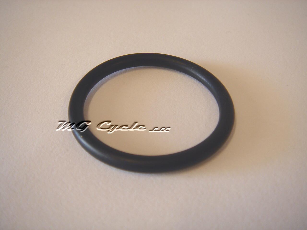 Oring for distributor blanking cover, early fuel injected models