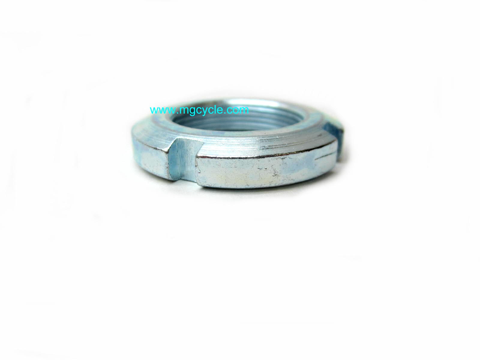 Ring nut, transmission input shaft, 5 speeds GU93601022 - Click Image to Close