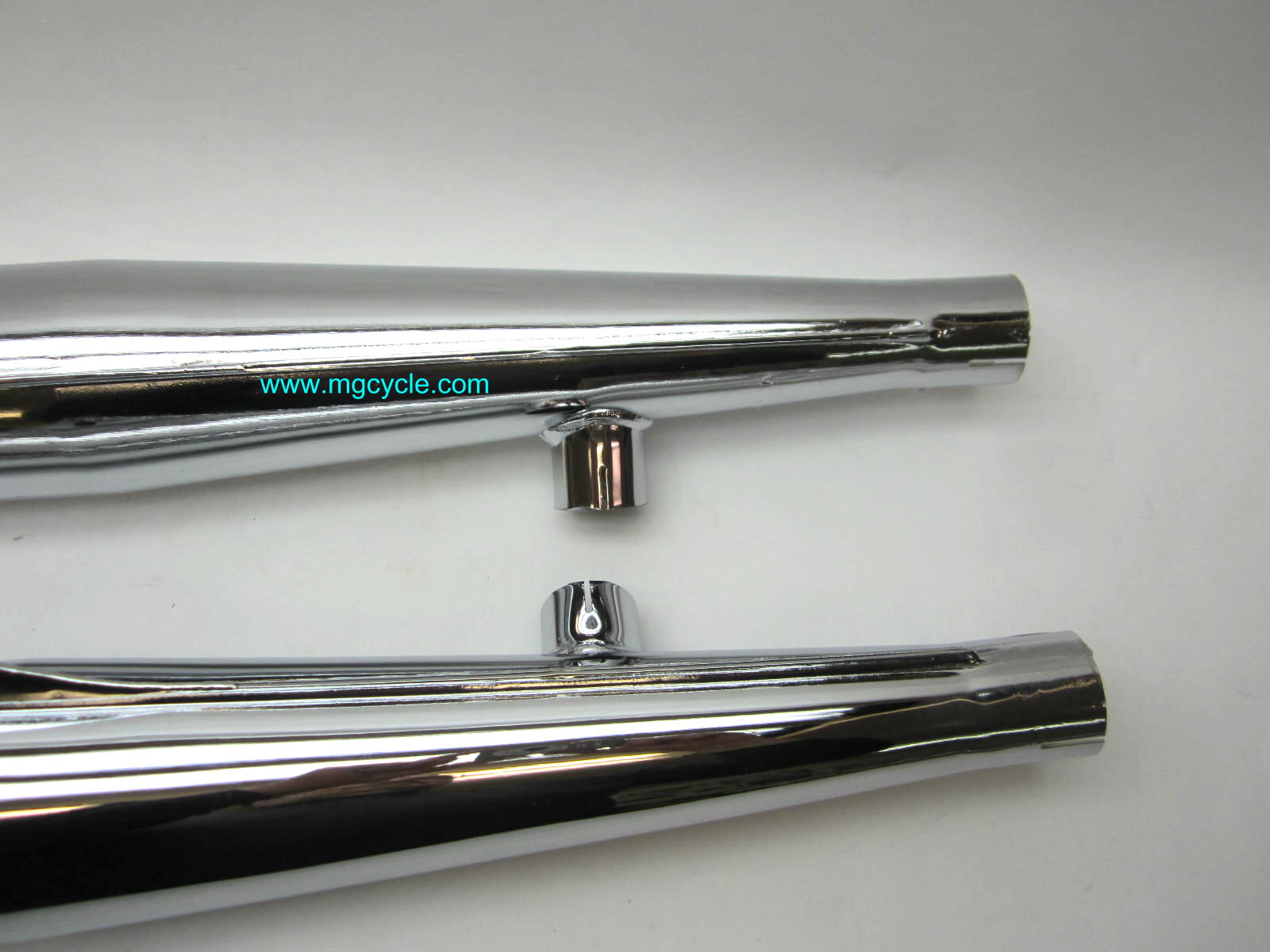 Lafranconi slash back mufflers, Eldorado Ambassador 850GT - Click Image to Close