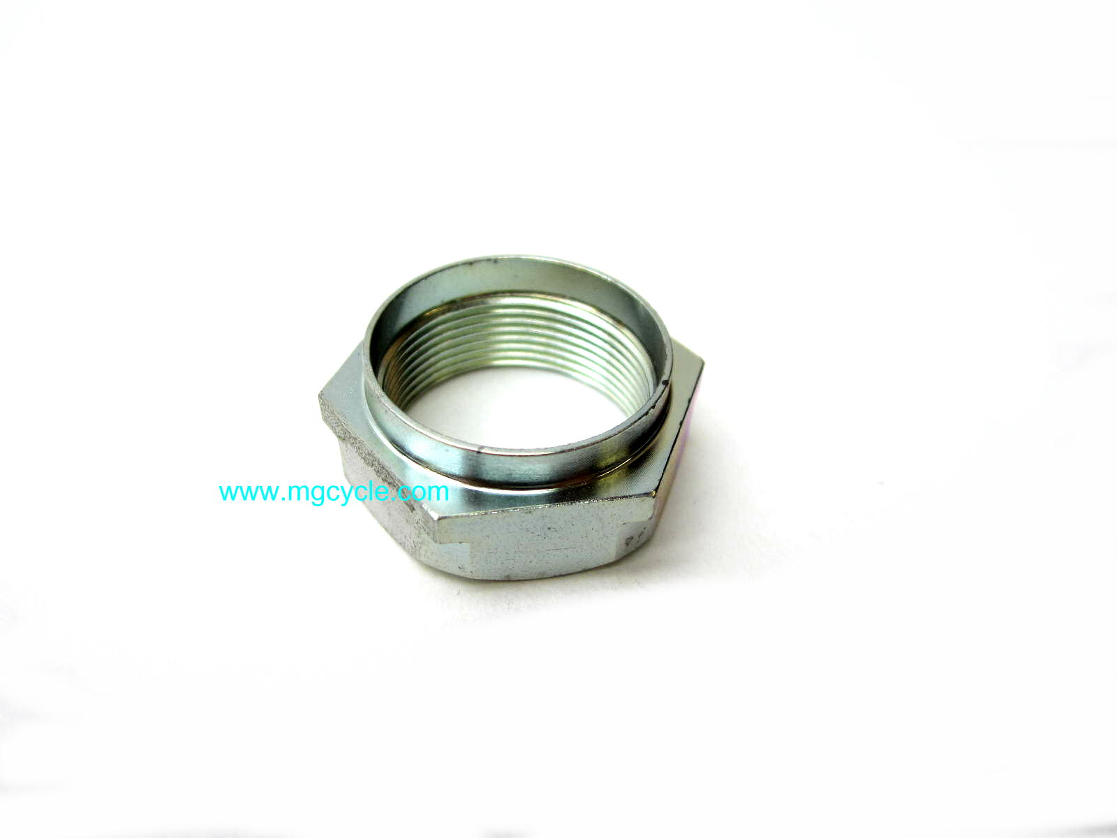 Output shaft securing nut can be used on input shaft GU14219310