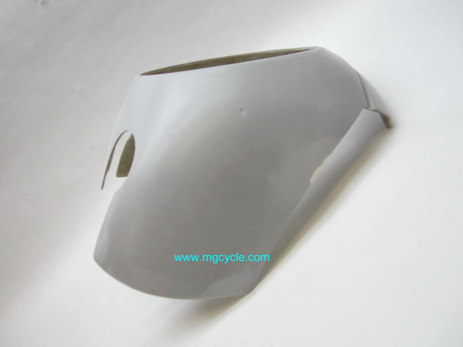 Fiberglass fairing cowling for 850 LeMans