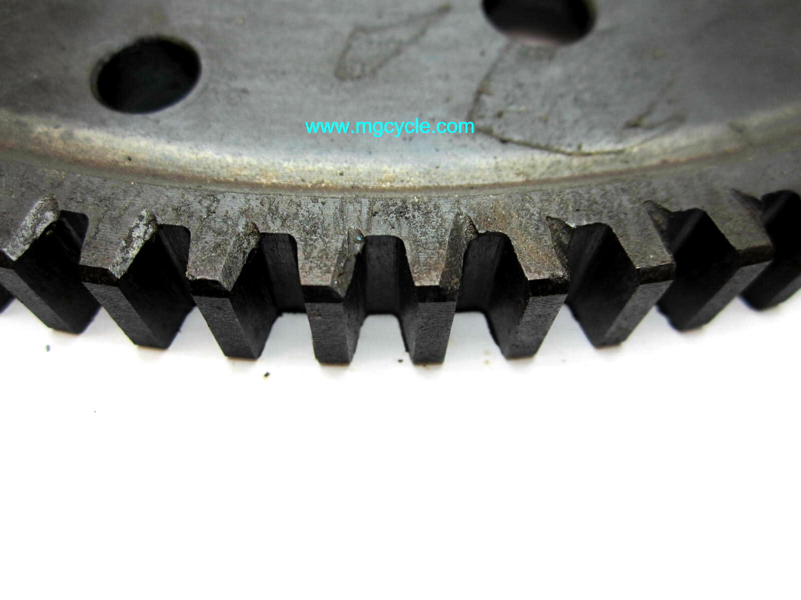 Starter ring gear, flywheel ring gear 1967-2012 GU17067900 - Click Image to Close