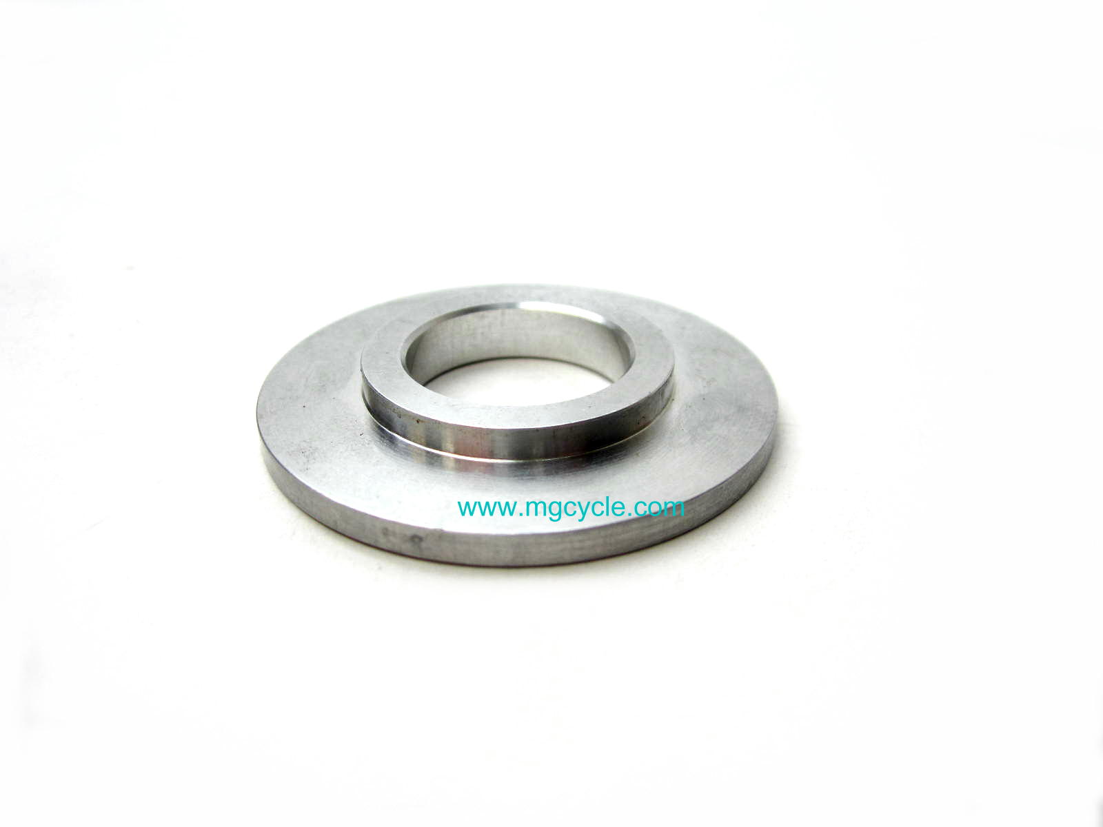 Axle spacer, between bearing and caliper carrier, T3 G5 Convert