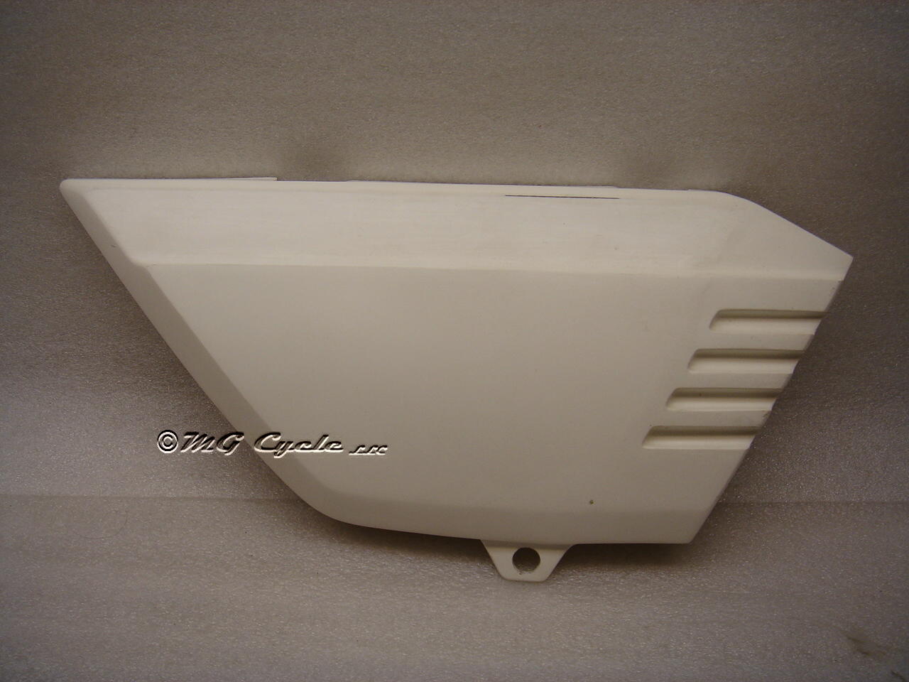 Replica side cover V50 Monza, right, one piece fiberglass, V65SP