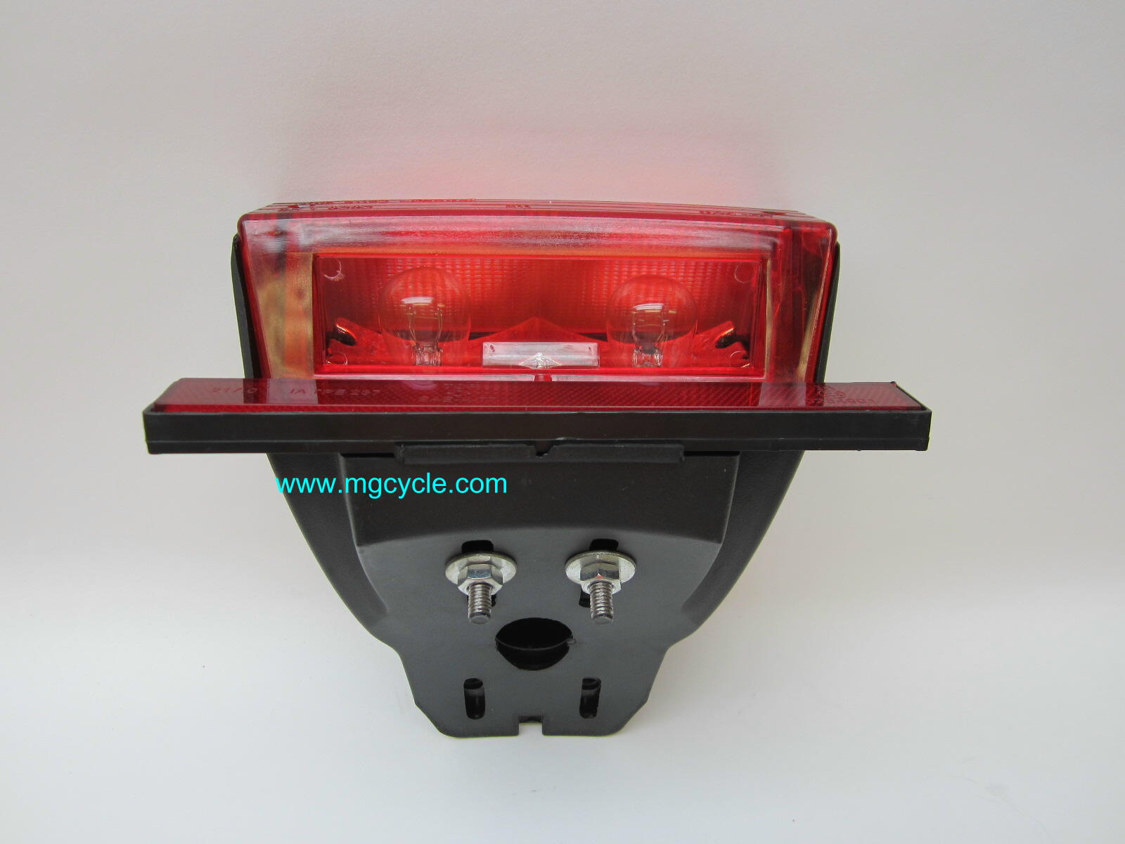 Tail light LeMans I/2 CX SP V50 2/3 Monza GU19740900 - Click Image to Close