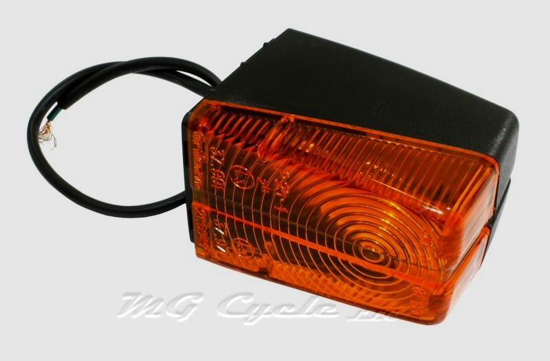 Front turn signal complete 850 LeMans III, LeMans 4 '85-'87 - Click Image to Close