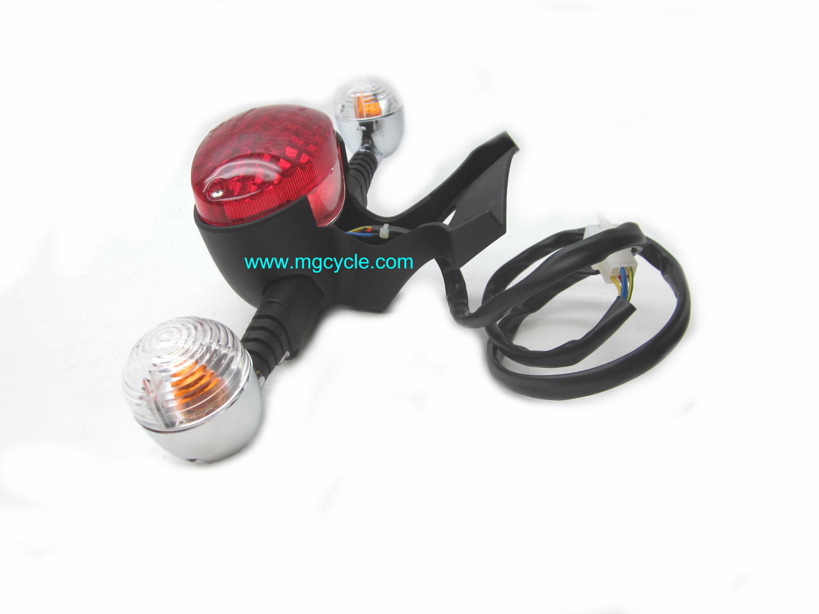 tail light group w/chrome turn signals V7 II Racer Special Stone - Click Image to Close