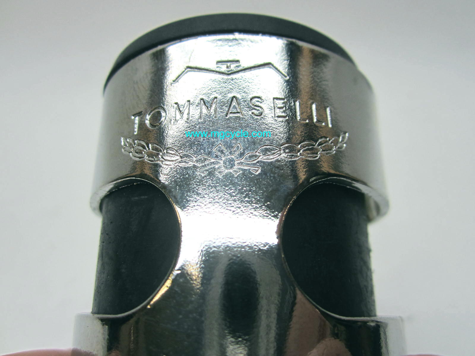 Tommaselli headlight ears, 35mm fork (long arm) Guzzi Honda Yam