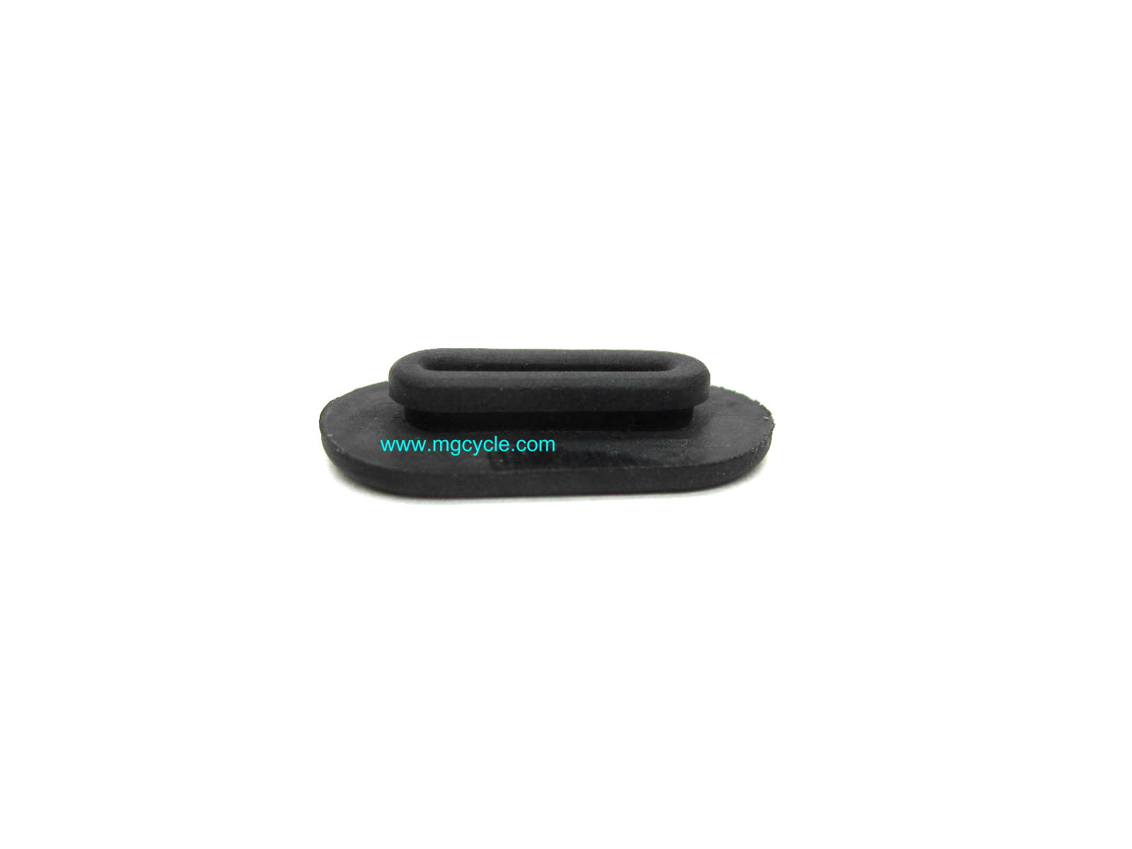 Oval side cover rubber T3 G5 LeMans CX SP Cal2 C'vert GU39461600 - Click Image to Close