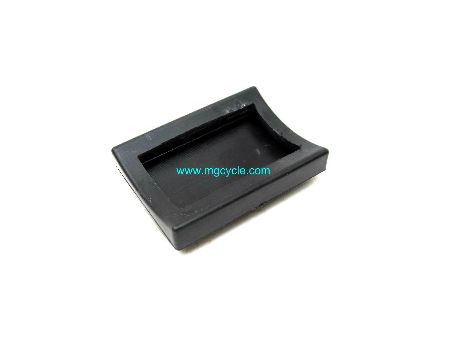 Square brake pedal rubber, most floorboard models GU43262180 - Click Image to Close