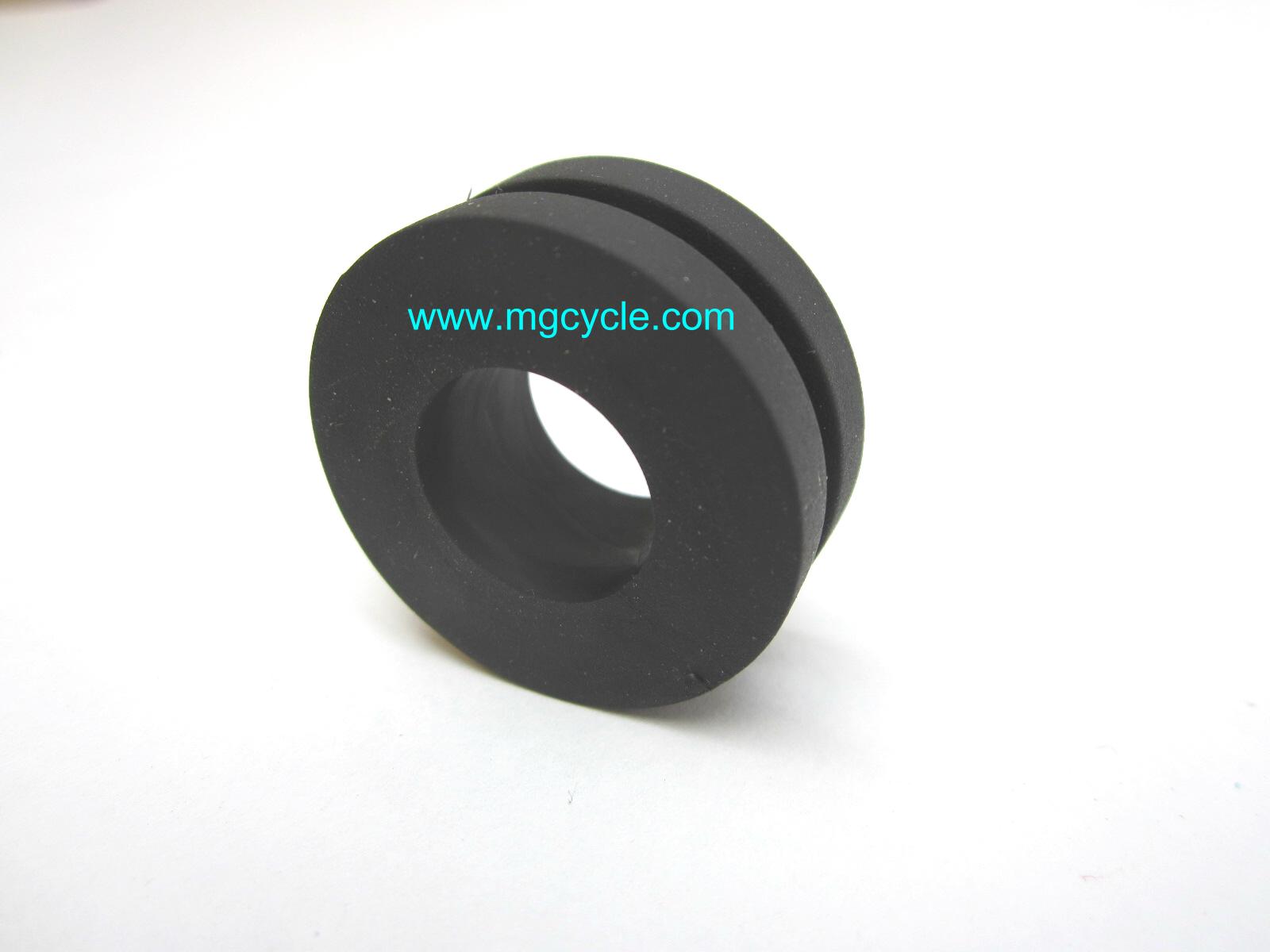 Rubber grommet, windscreen Stelvio, Norge