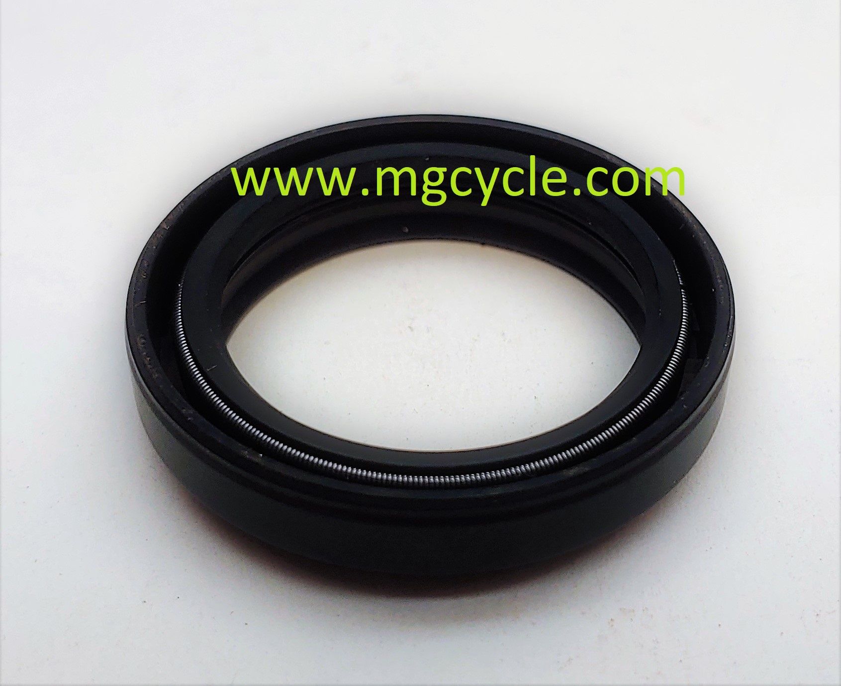 Fork seal 32mm tube V50 V50II V50III Monza GU90403144