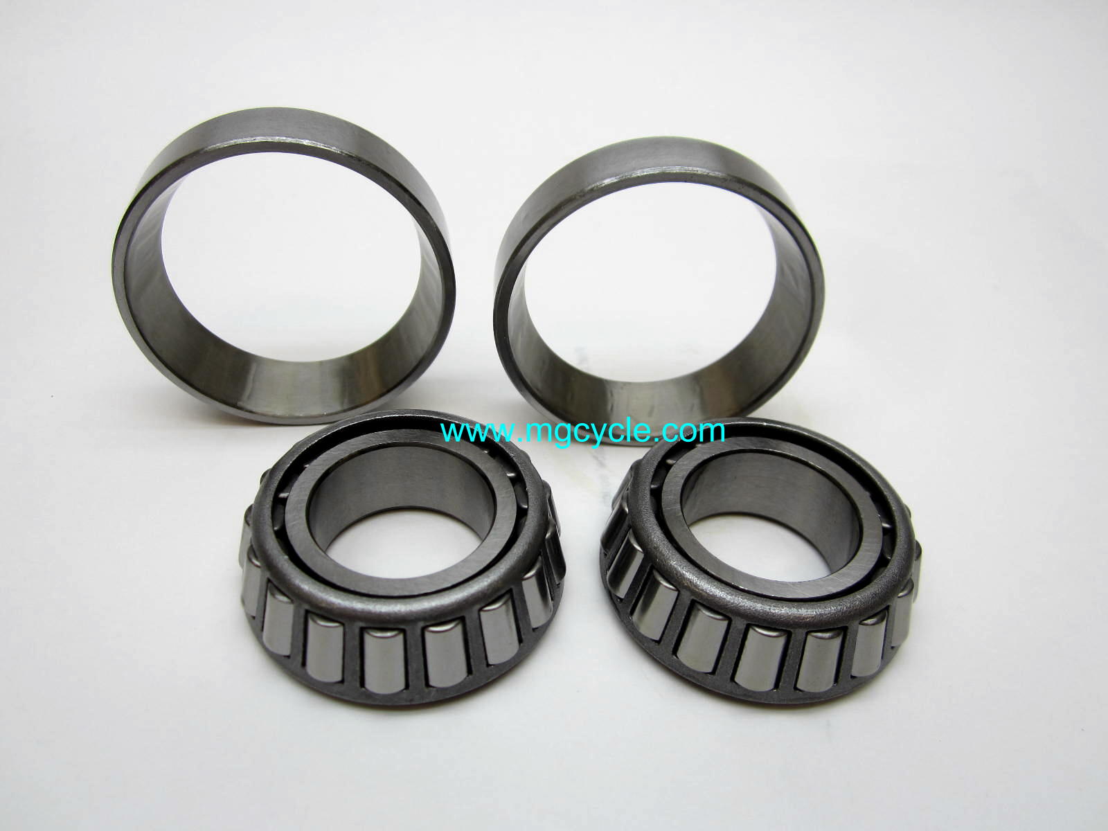 Pair steering head bearings 1967 to 2010, V7s, pinion bearing