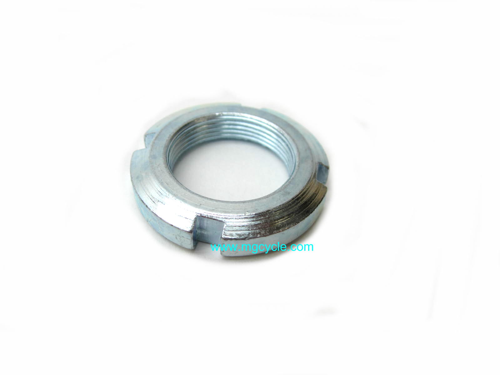 Ring nut, transmission input shaft, 5 speeds GU93601022