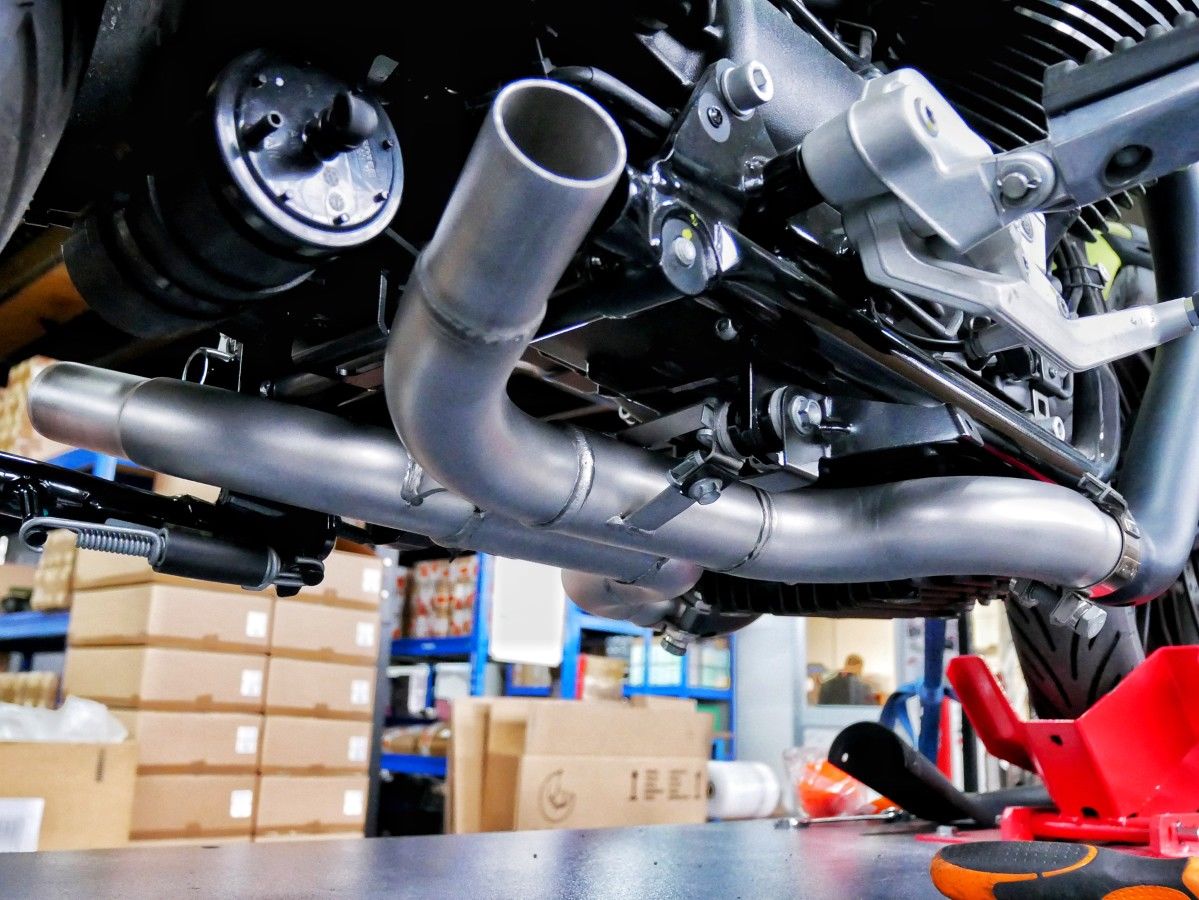 Mistral STREET Decat Pipe for E5+ V7 850 models