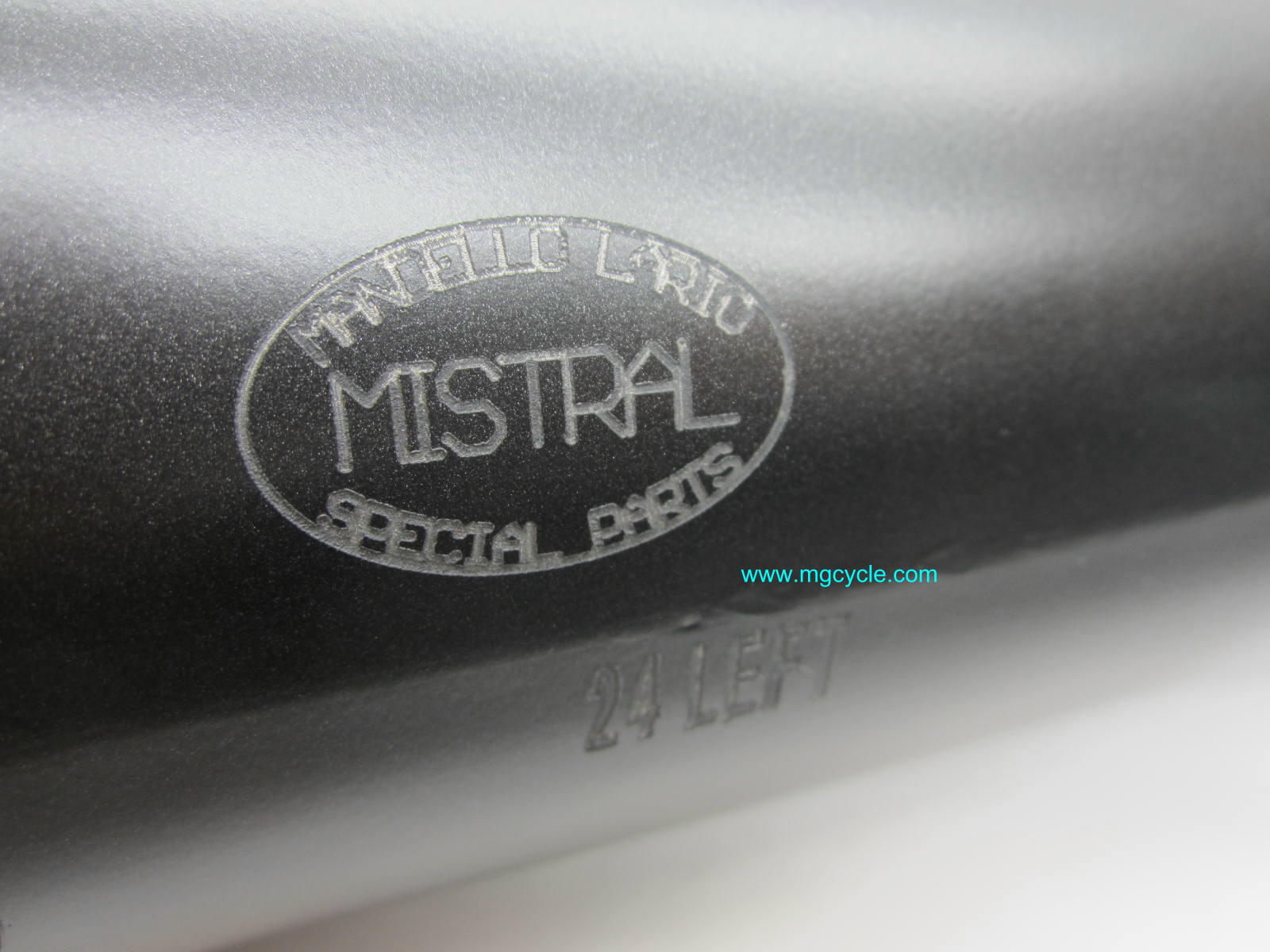Mistral Short satin/matte slip-ons V7 Classic/Stone/Special/V7II