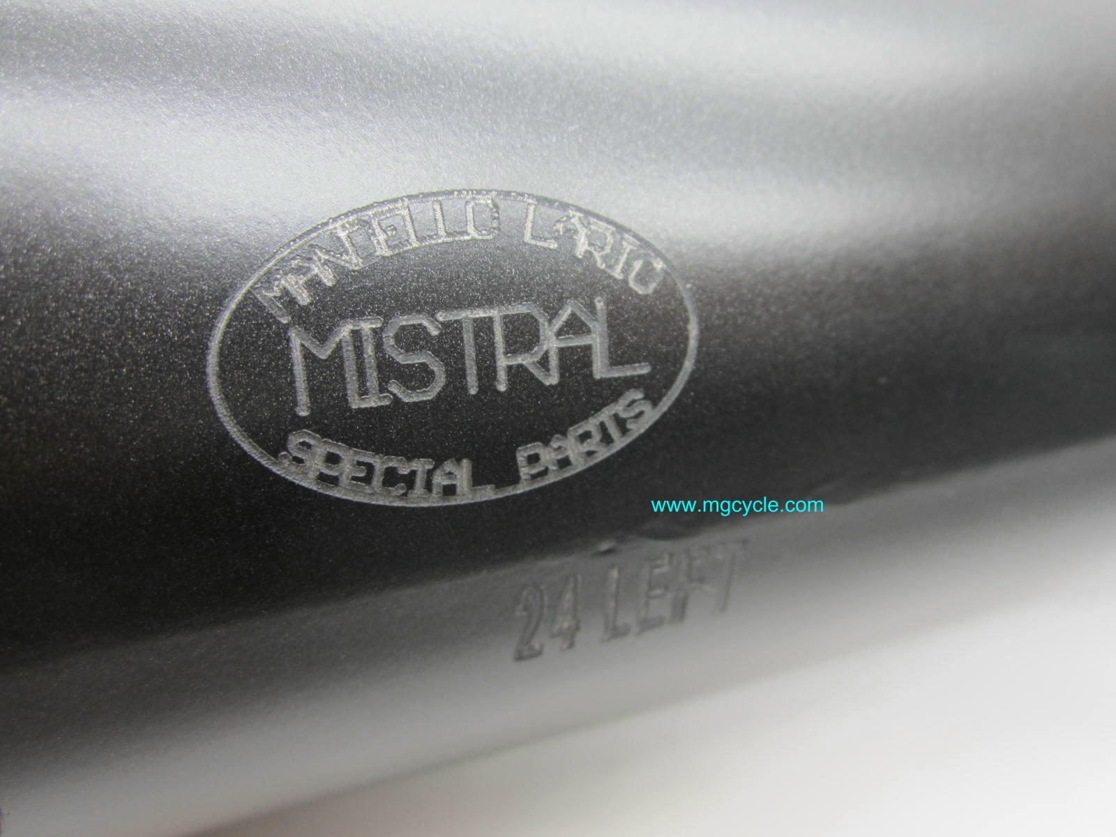 Mistral Short black paint slip-ons V7 Classic/Stone/Special/V7II